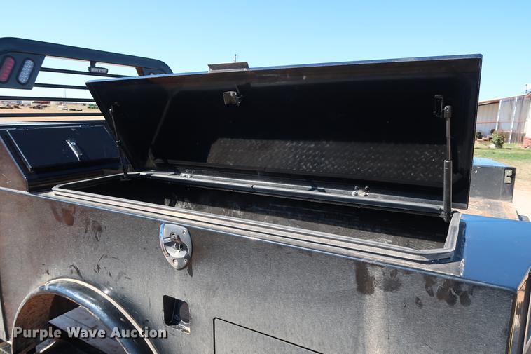 image for item FE9597 2017 NorStar SD094906002-8280-71 flatbed