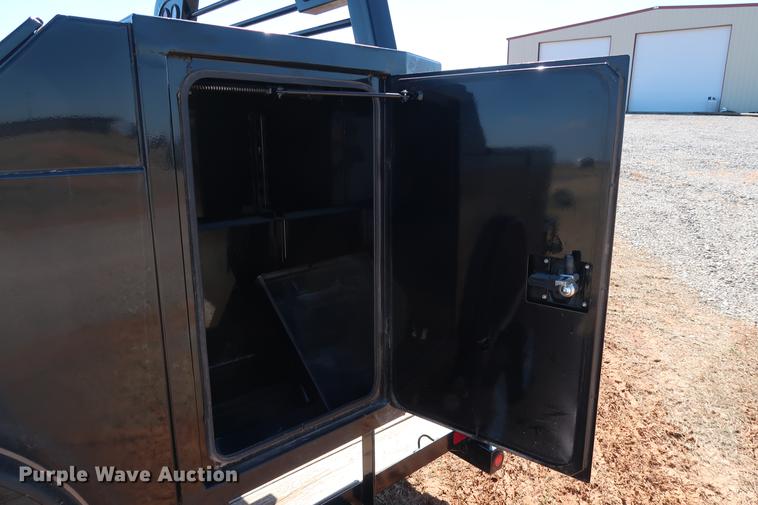 image for item FE9597 2017 NorStar SD094906002-8280-71 flatbed