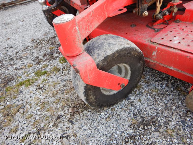 image for item FI9555 Gravely Pro Turn 472 ZTR lawn mower