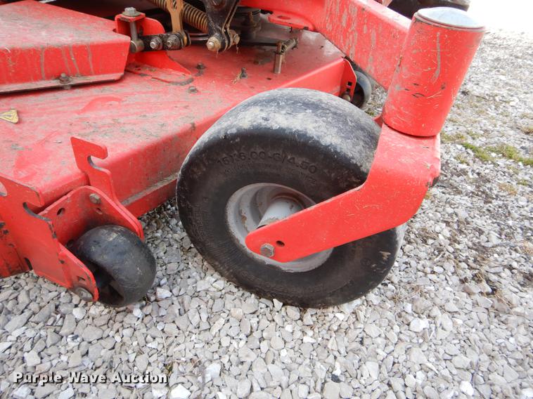 image for item FI9555 Gravely Pro Turn 472 ZTR lawn mower