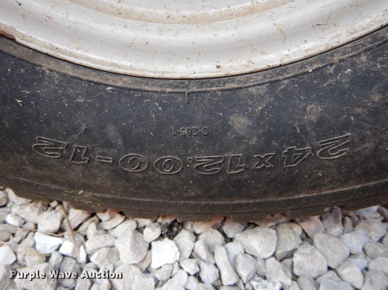 image for item FI9555 Gravely Pro Turn 472 ZTR lawn mower