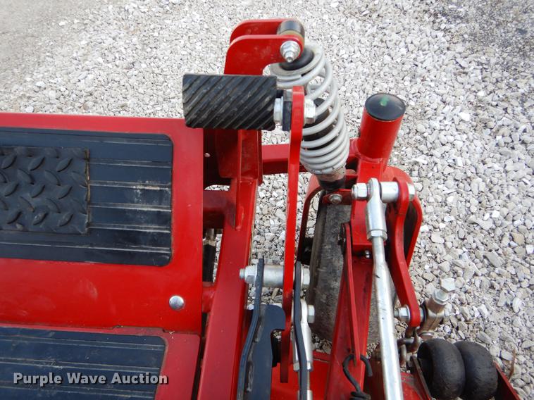 image for item FI9556 Ferris IS2100Z ZTR lawn mower