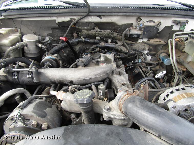 image for item FJ9630 1995 Chevrolet C3500 utility bed pickup truck with crane