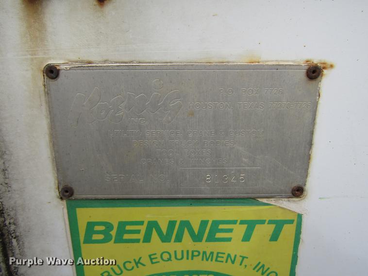 image for item FJ9630 1995 Chevrolet C3500 utility bed pickup truck with crane