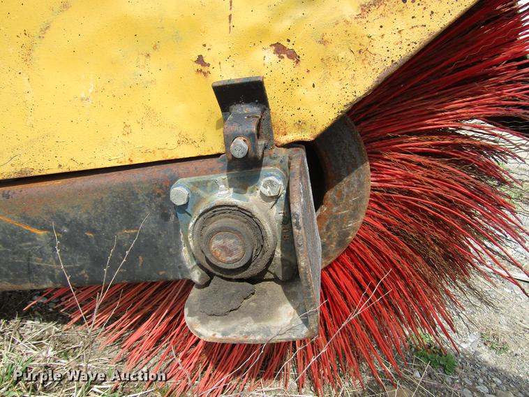 image for item FJ9633 Sweeper