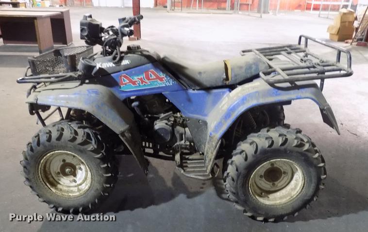 image for item FQ9230 1994 Kawasaki Bayou ATV