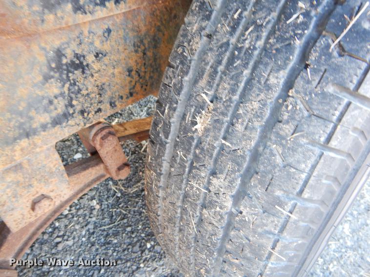 image for item FQ9729 2006 CCE Technologies 3000 fiber optic splicing trailer