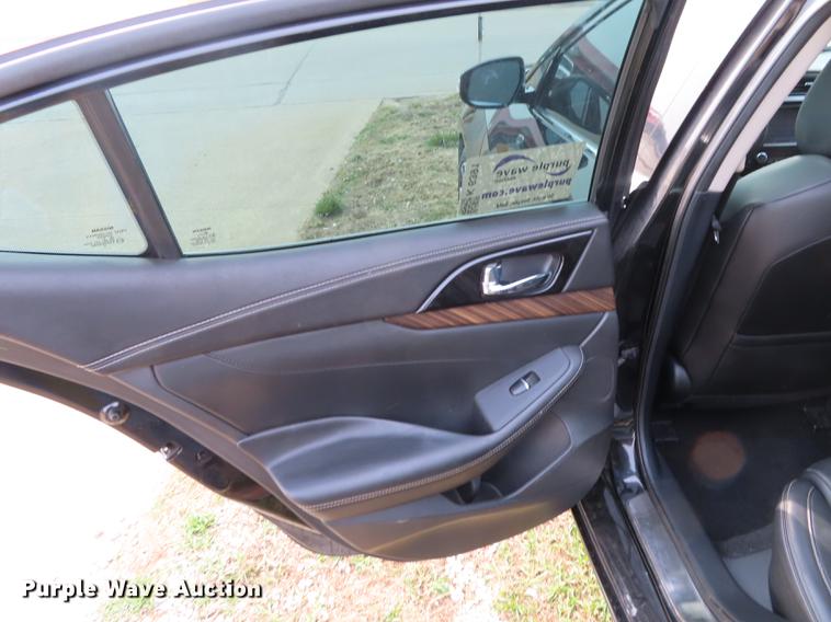 image for item K6391 2016 Nissan Maxima Platinum