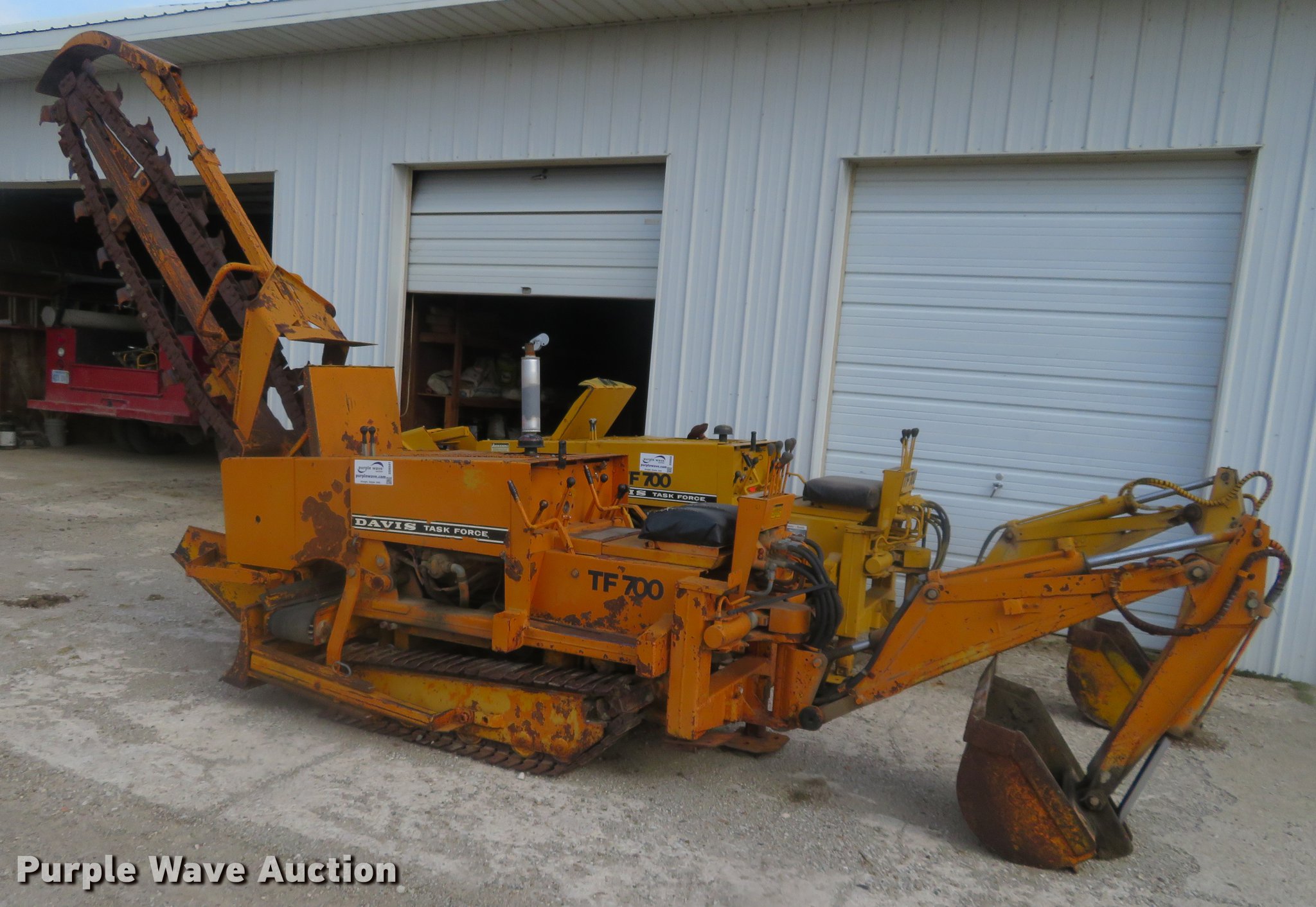 Case Davis TF700 trencher in Emporia, KS Item DD6941 sold Purple Wave
