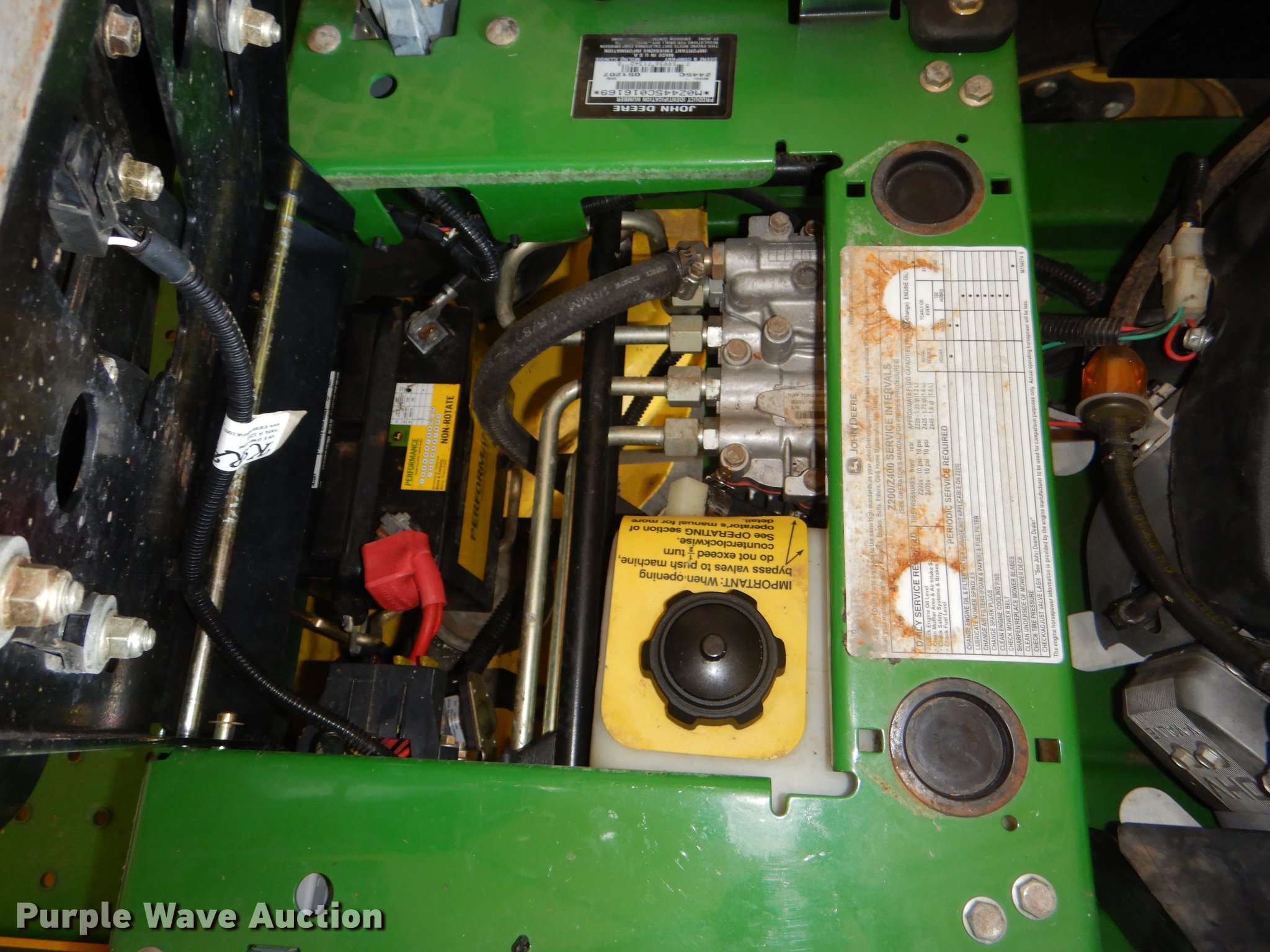 2007 John Deere Z445 ZTR lawn mower in Concordia, KS Item FK9033 sold Purple Wave