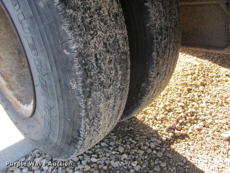 image for item DA8316 1978 Transport Trailers GPRX25DH lowboy equipment trailer