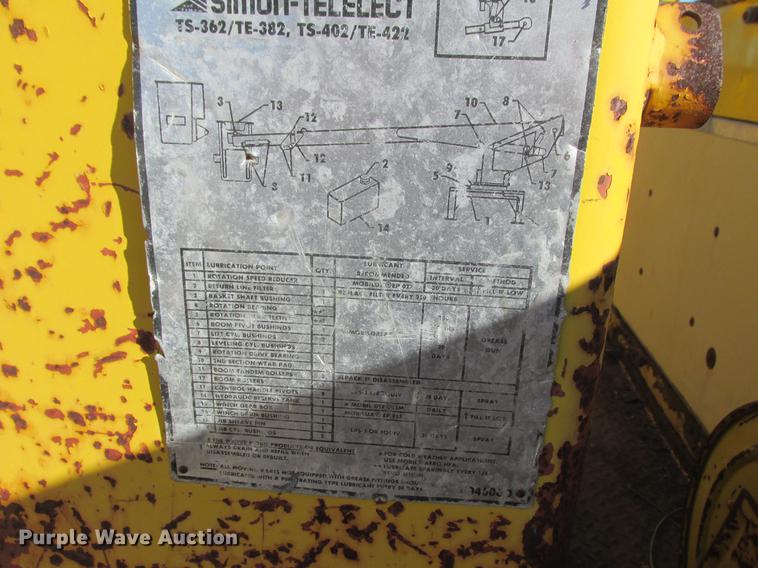 image for item DA8317 1993 International 4800 bucket truck