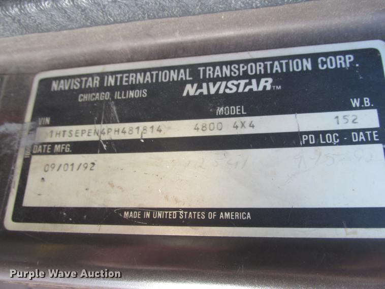 image for item DA8317 1993 International 4800 bucket truck