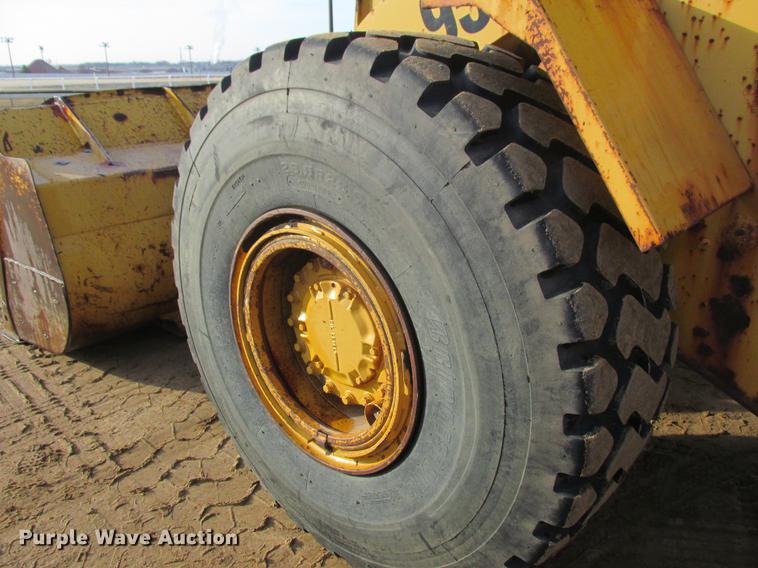 image for item DA8318 1989 Caterpillar 950E wheel loader