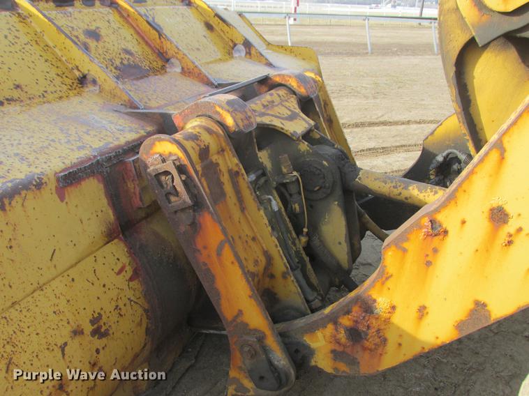 image for item DA8318 1989 Caterpillar 950E wheel loader