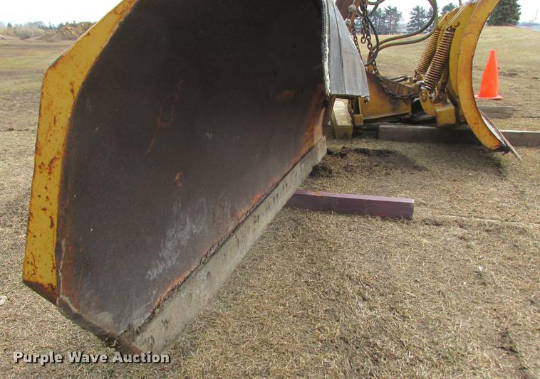 image for item DA8318 1989 Caterpillar 950E wheel loader