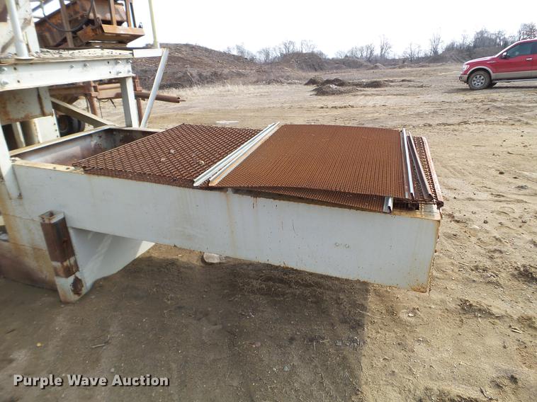 image for item DA8320 Cedarapids wash plant