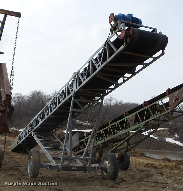 image for item DA8322 Stacking conveyor