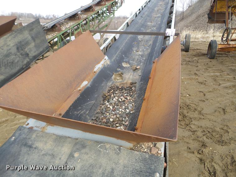 image for item DA8322 Stacking conveyor