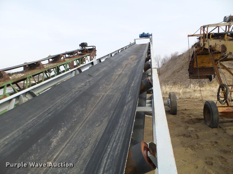 image for item DA8322 Stacking conveyor