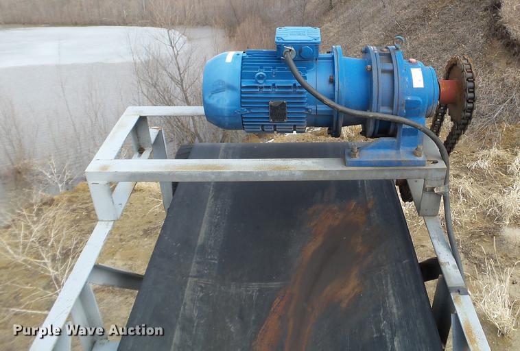 image for item DA8322 Stacking conveyor