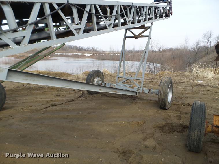 image for item DA8322 Stacking conveyor