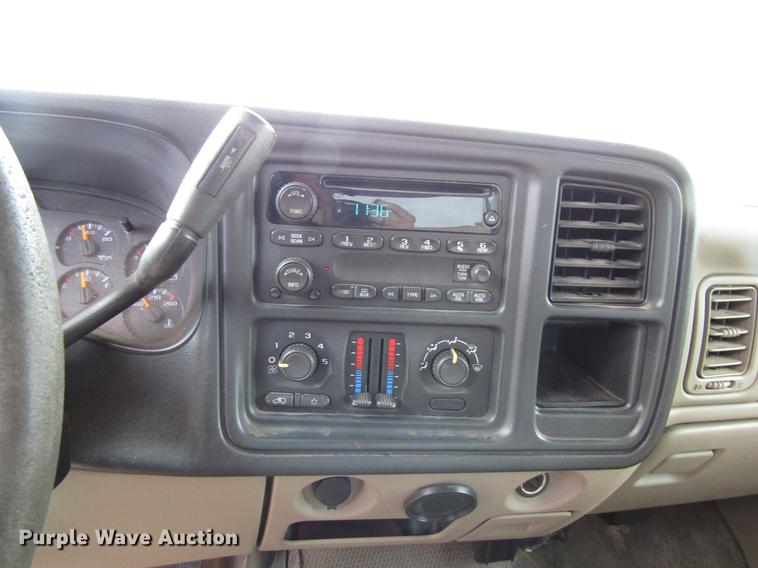 image for item DB6867 2006 Chevrolet Silverado 1500 Ext. Cab pickup truck