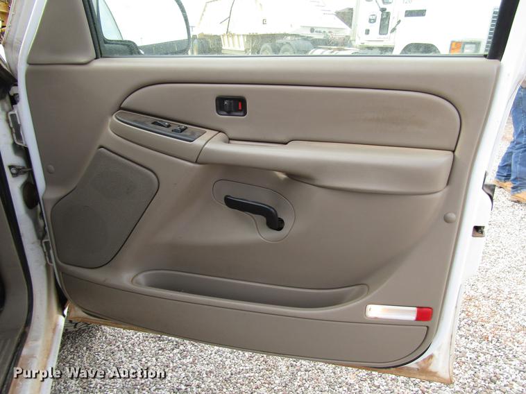 image for item DB6867 2006 Chevrolet Silverado 1500 Ext. Cab pickup truck