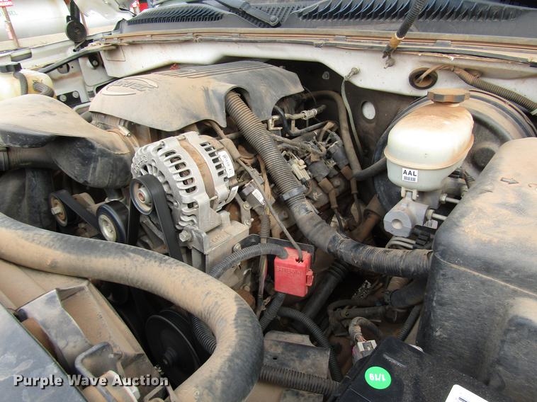 image for item DB6867 2006 Chevrolet Silverado 1500 Ext. Cab pickup truck