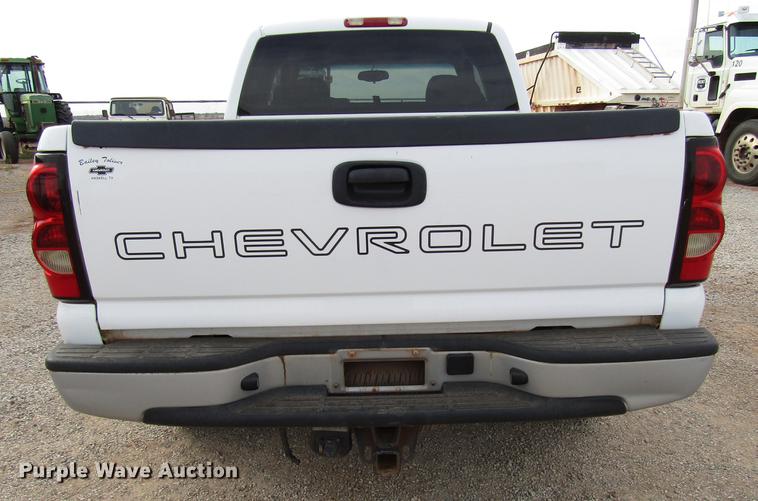 image for item DB6867 2006 Chevrolet Silverado 1500 Ext. Cab pickup truck