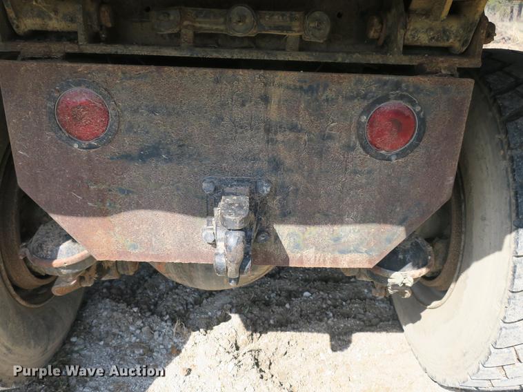 image for item DB8840 1973 White 4000 dump truck