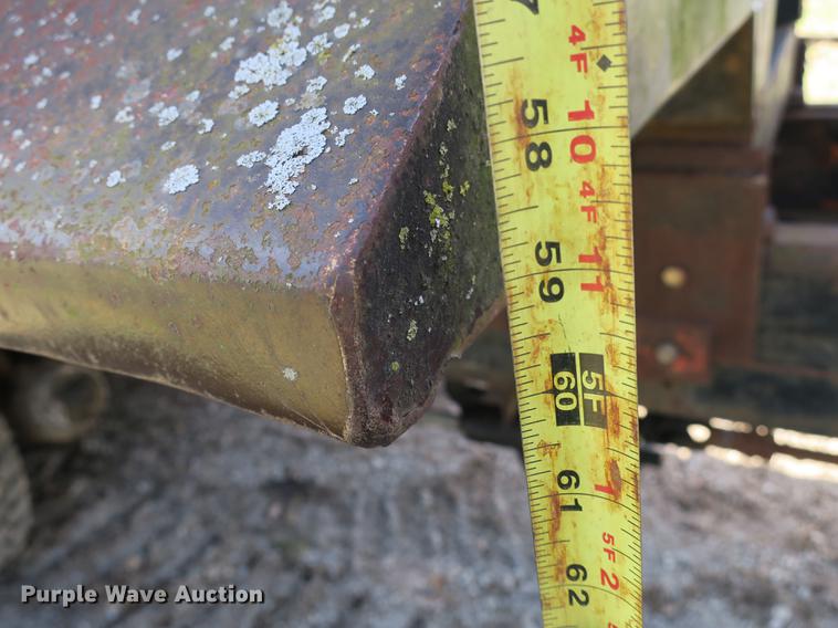 image for item DB8840 1973 White 4000 dump truck