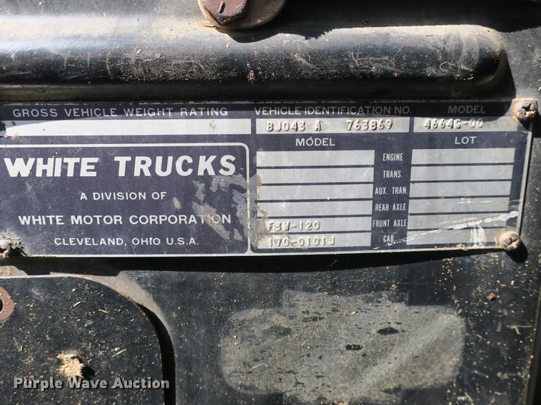 image for item DB8840 1973 White 4000 dump truck