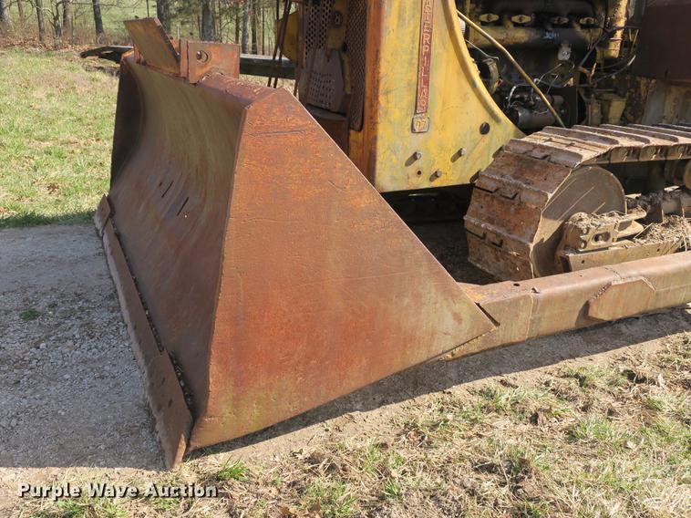 image for item DB8843 Caterpillar D7 dozer