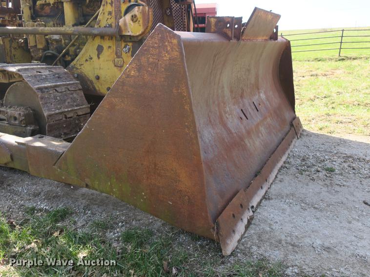 image for item DB8843 Caterpillar D7 dozer