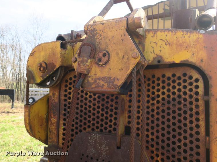 image for item DB8843 Caterpillar D7 dozer