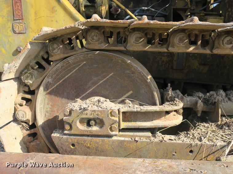 image for item DB8843 Caterpillar D7 dozer