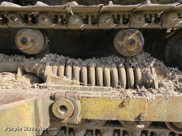 image for item DB8843 Caterpillar D7 dozer