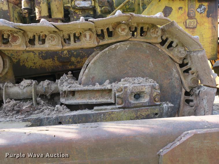 image for item DB8843 Caterpillar D7 dozer