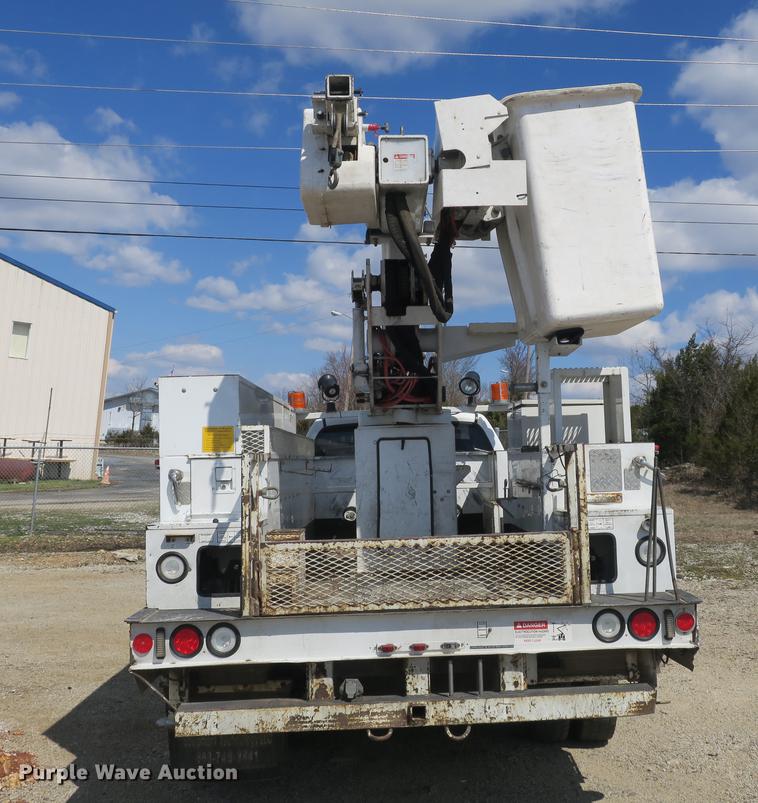 image for item DB8847 2008 Dodge Ram 5500 bucket truck