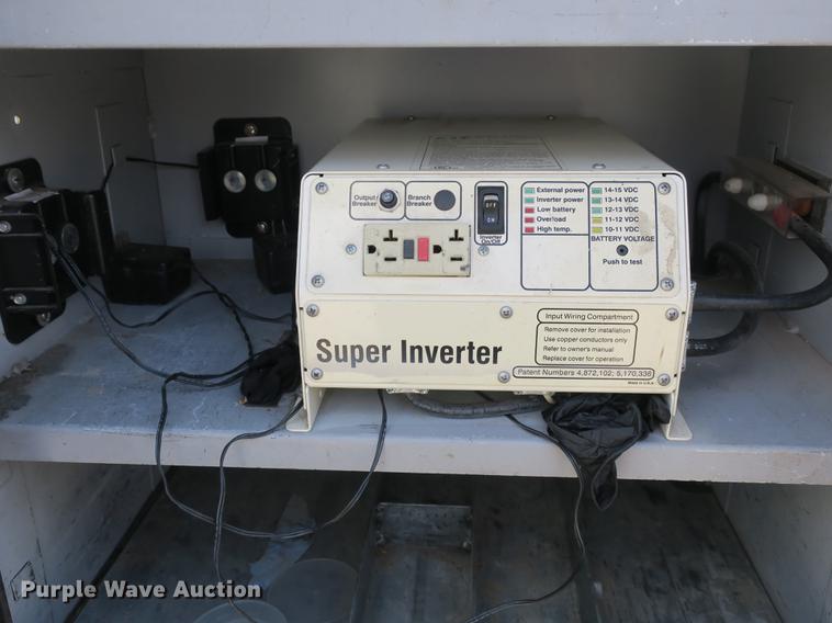 image for item DB8847 2008 Dodge Ram 5500 bucket truck