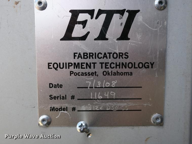 image for item DB8847 2008 Dodge Ram 5500 bucket truck