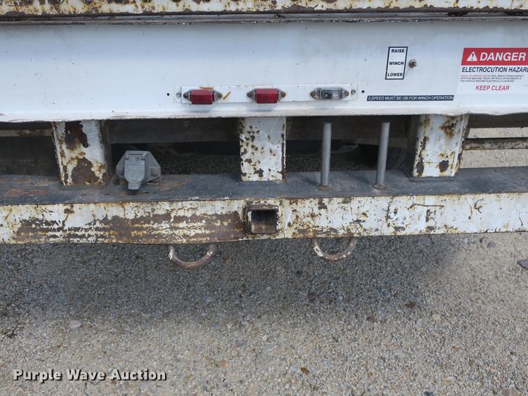 image for item DB8847 2008 Dodge Ram 5500 bucket truck