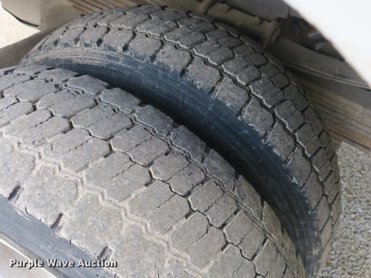 image for item DB8847 2008 Dodge Ram 5500 bucket truck