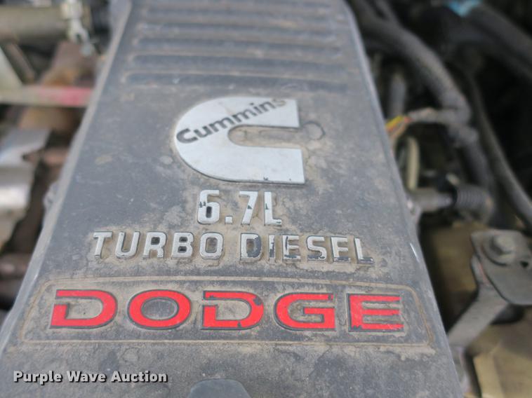 image for item DB8847 2008 Dodge Ram 5500 bucket truck