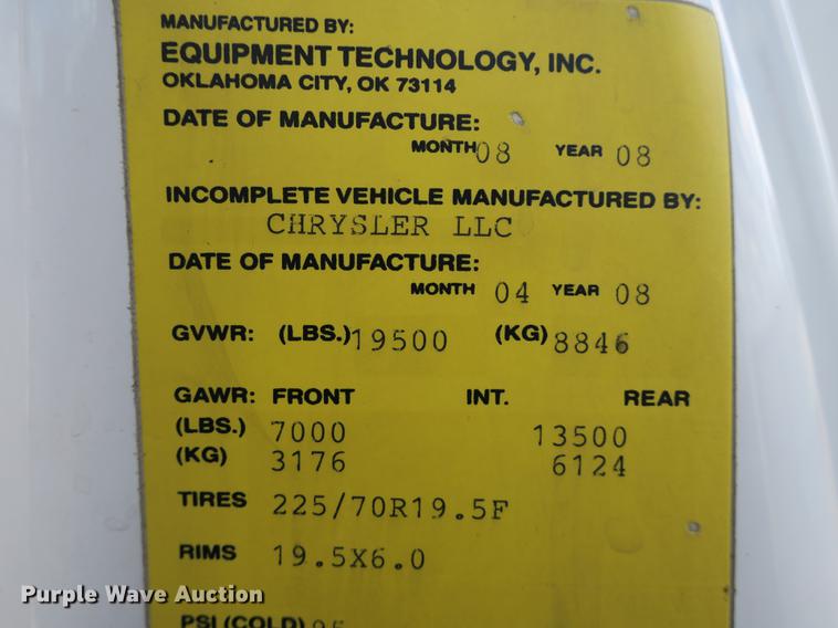 image for item DB8847 2008 Dodge Ram 5500 bucket truck