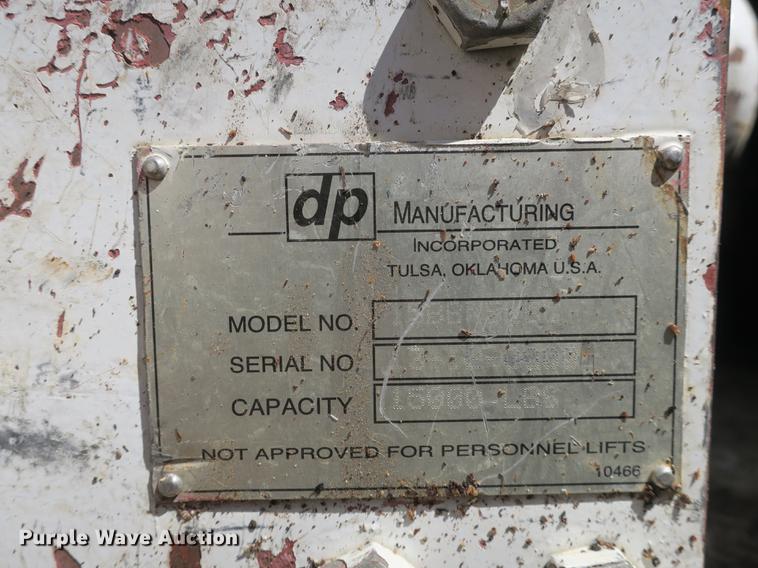 image for item DB8848 2007 Ford F550 SuperCab service truck with crane