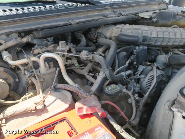 image for item DB8848 2007 Ford F550 SuperCab service truck with crane