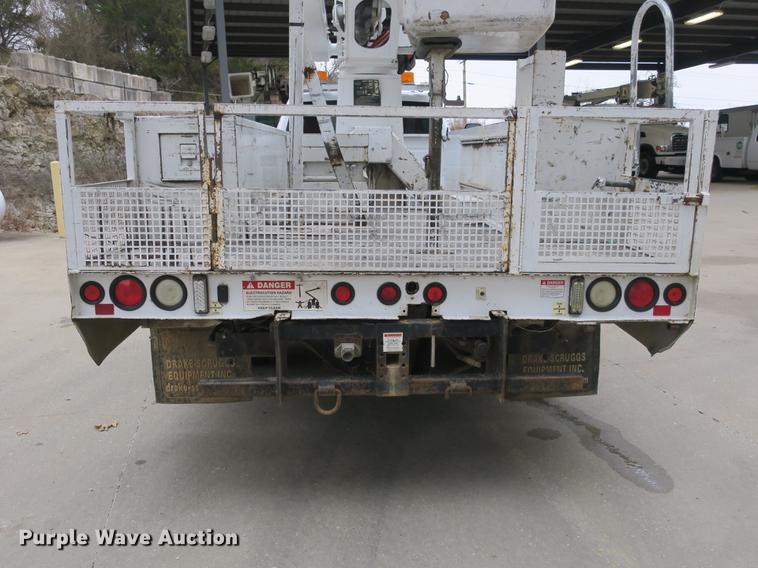 image for item DB8869 2011 Dodge Ram 5500HD bucket truck