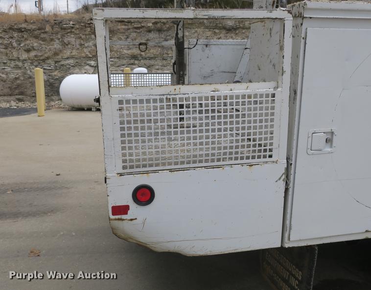 image for item DB8869 2011 Dodge Ram 5500HD bucket truck